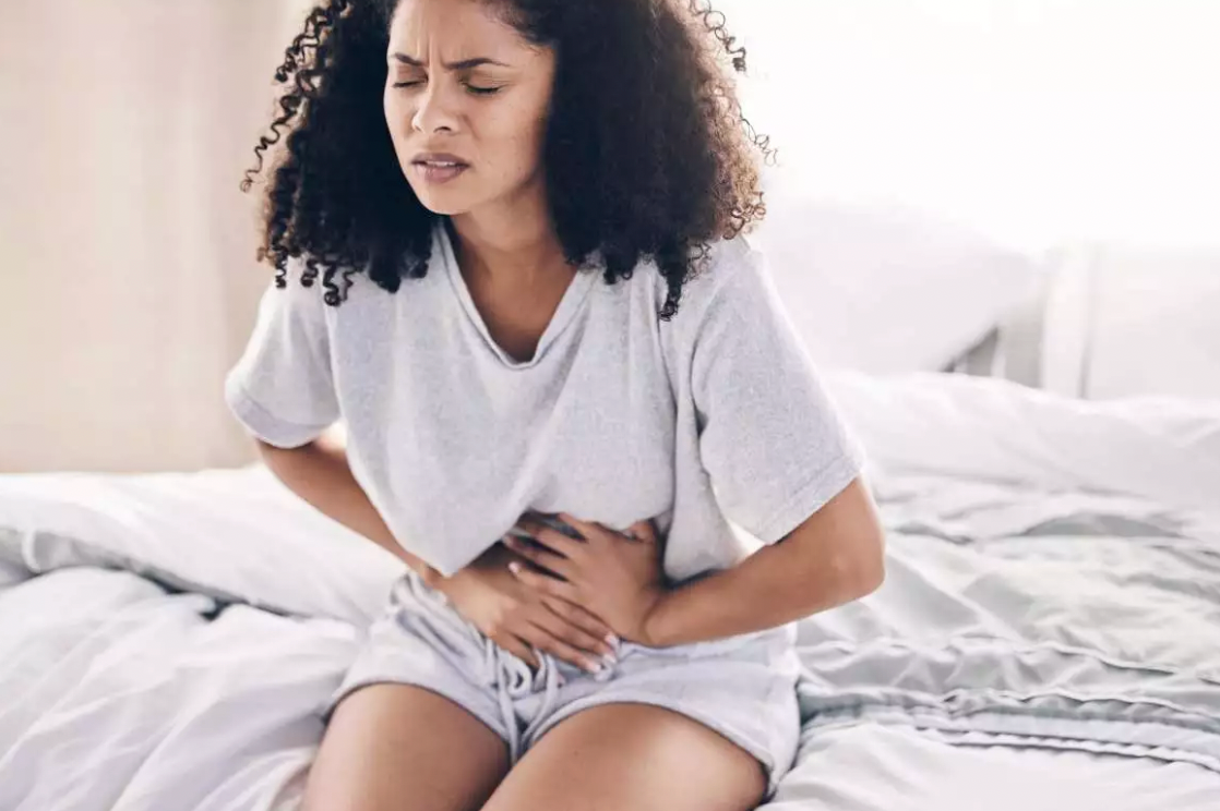 Huile d'onagre et œstrogènes : Un allié naturel pour la santé féminine